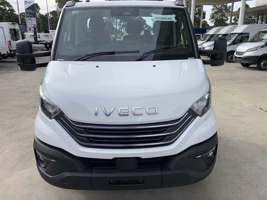 2026 Iveco Daily 50C18 image 8