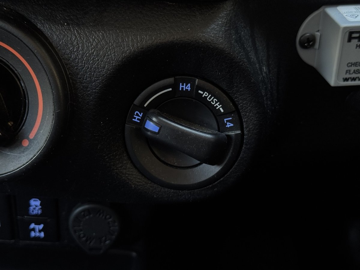 2021 Toyota Hilux SR GUN126R 4X4 Dual Range image 17