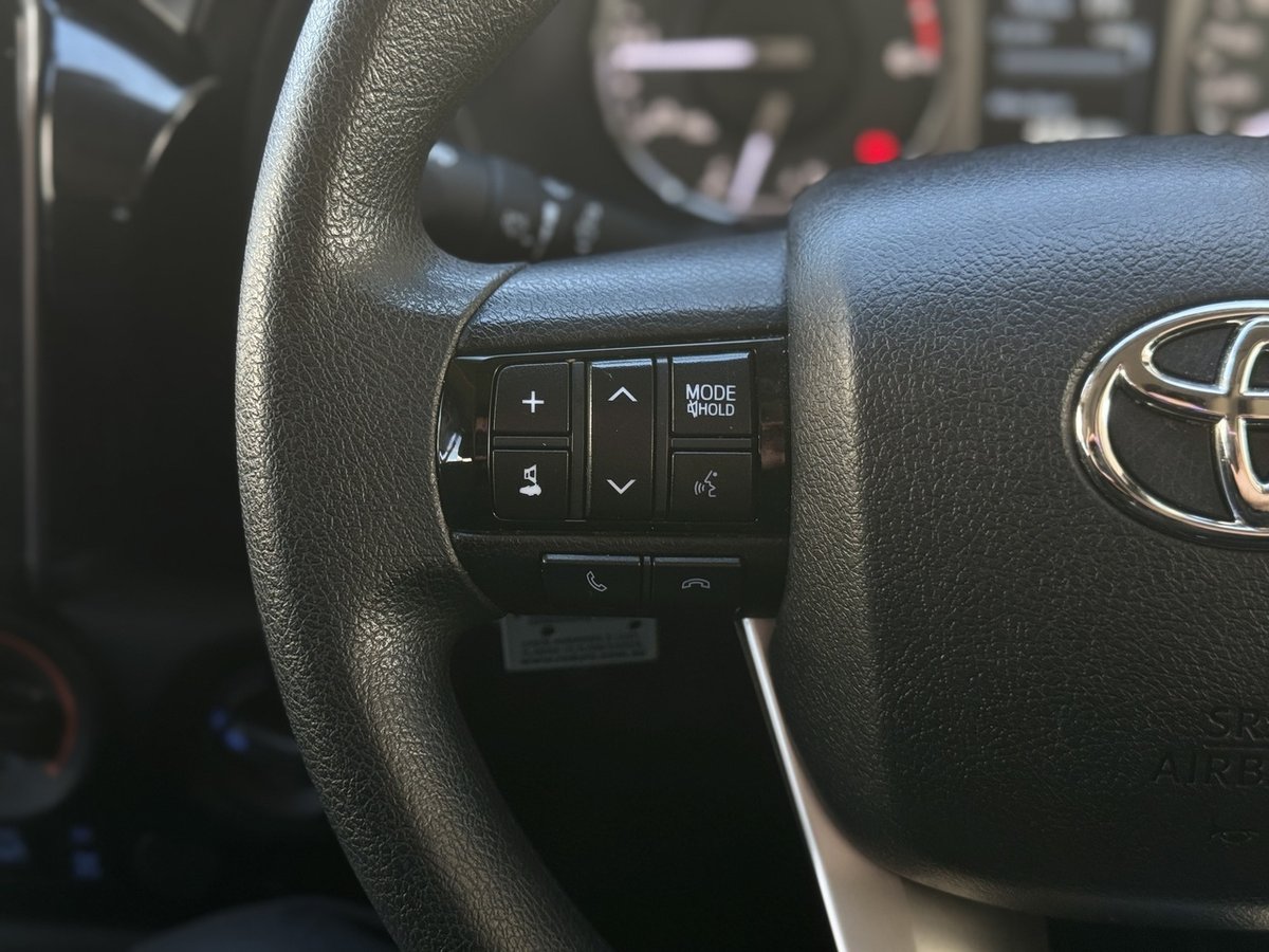 2021 Toyota Hilux SR GUN126R 4X4 Dual Range image 19