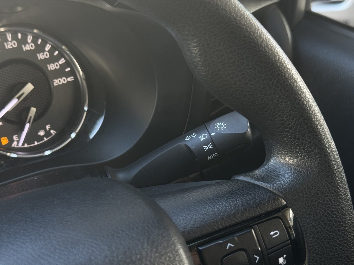 2021 Toyota Hilux SR GUN126R 4X4 Dual Range image 21