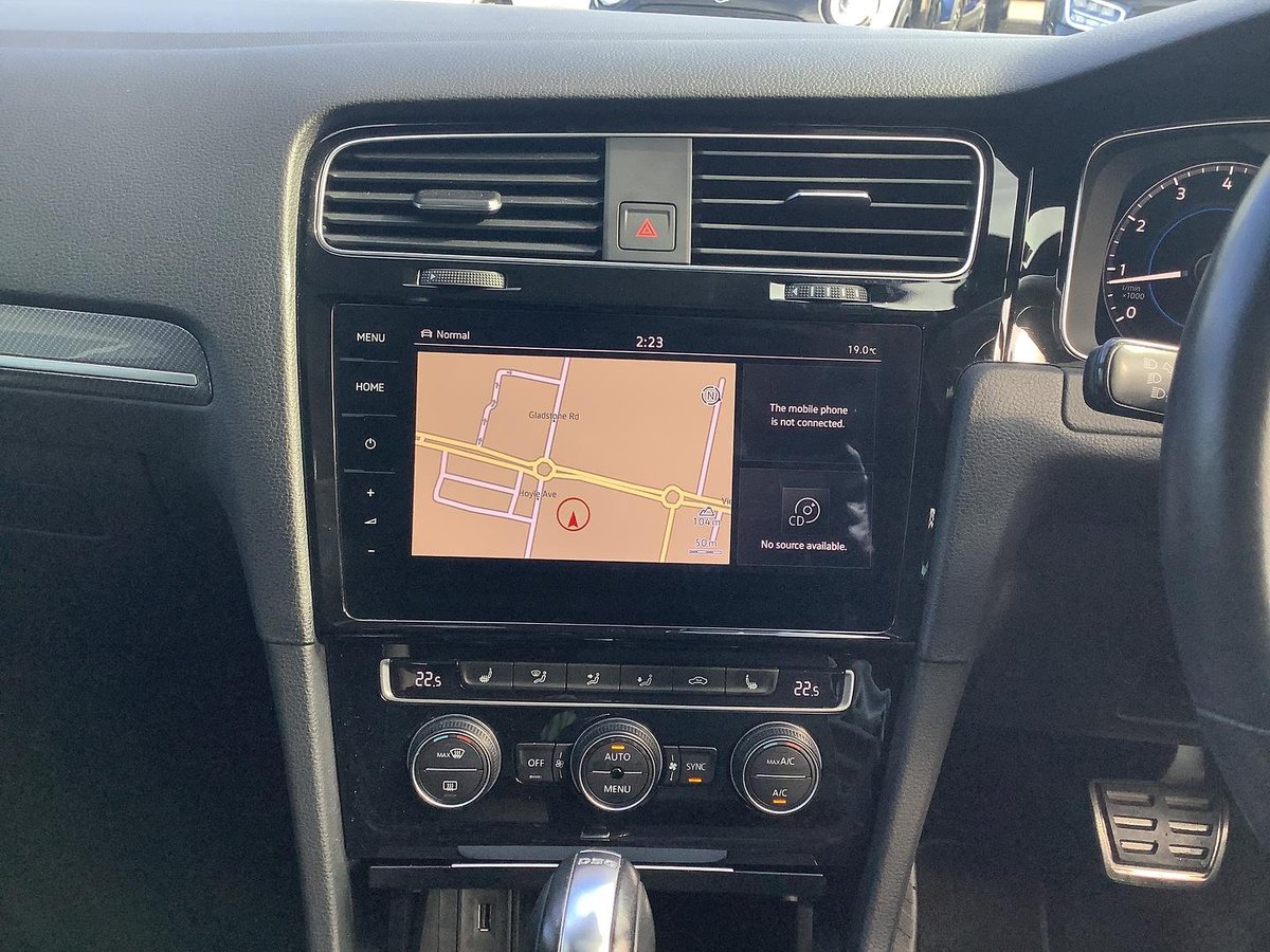 2019 Volkswagen Golf 110TSI Highline 7.5 MY19.5 image 40