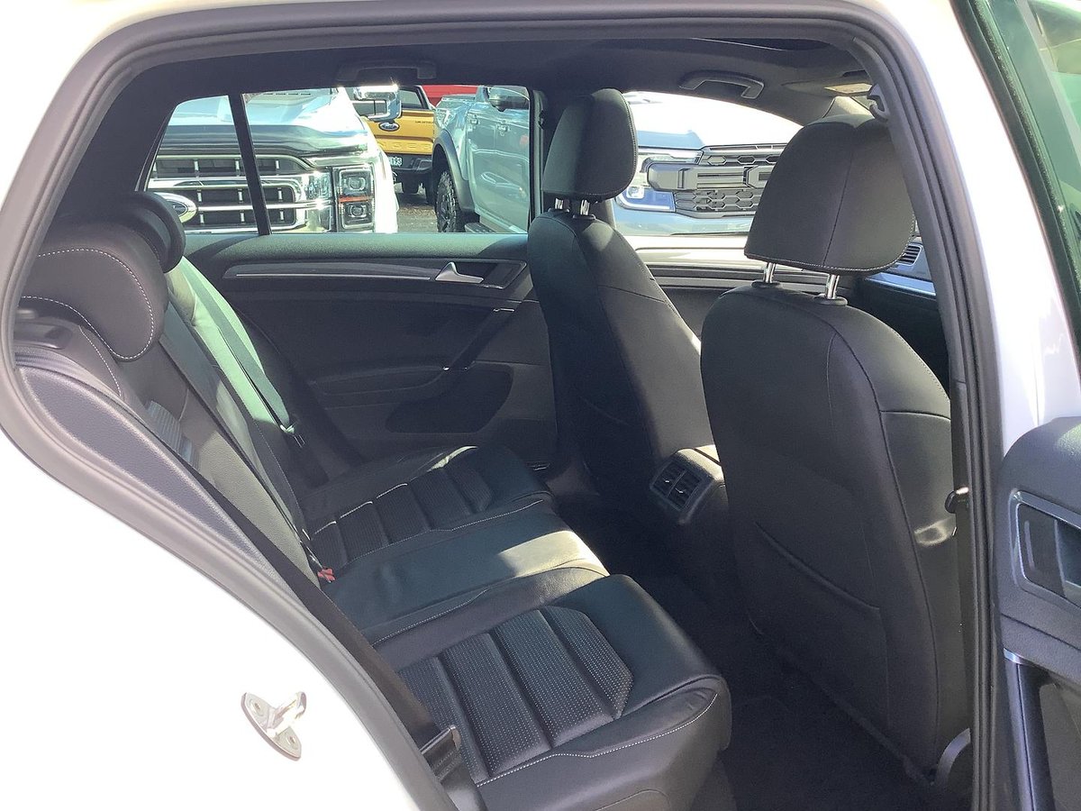2019 Volkswagen Golf 110TSI Highline 7.5 MY19.5 image 16