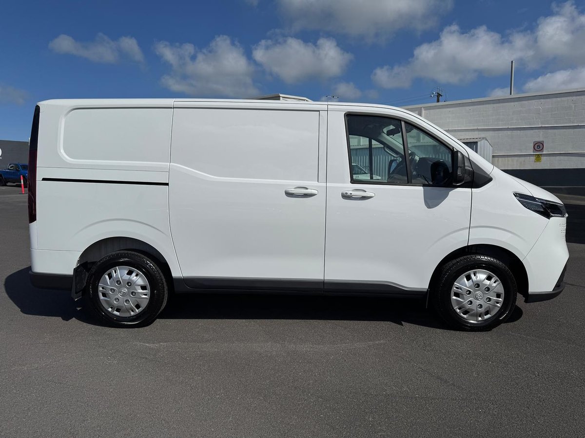 2026 LDV Deliver 7 image 13
