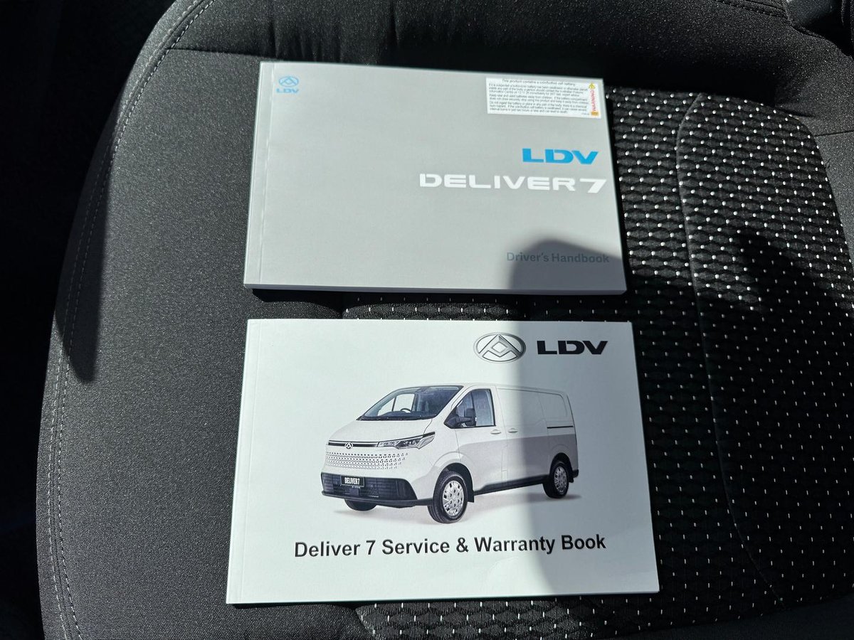 2026 LDV Deliver 7 image 25