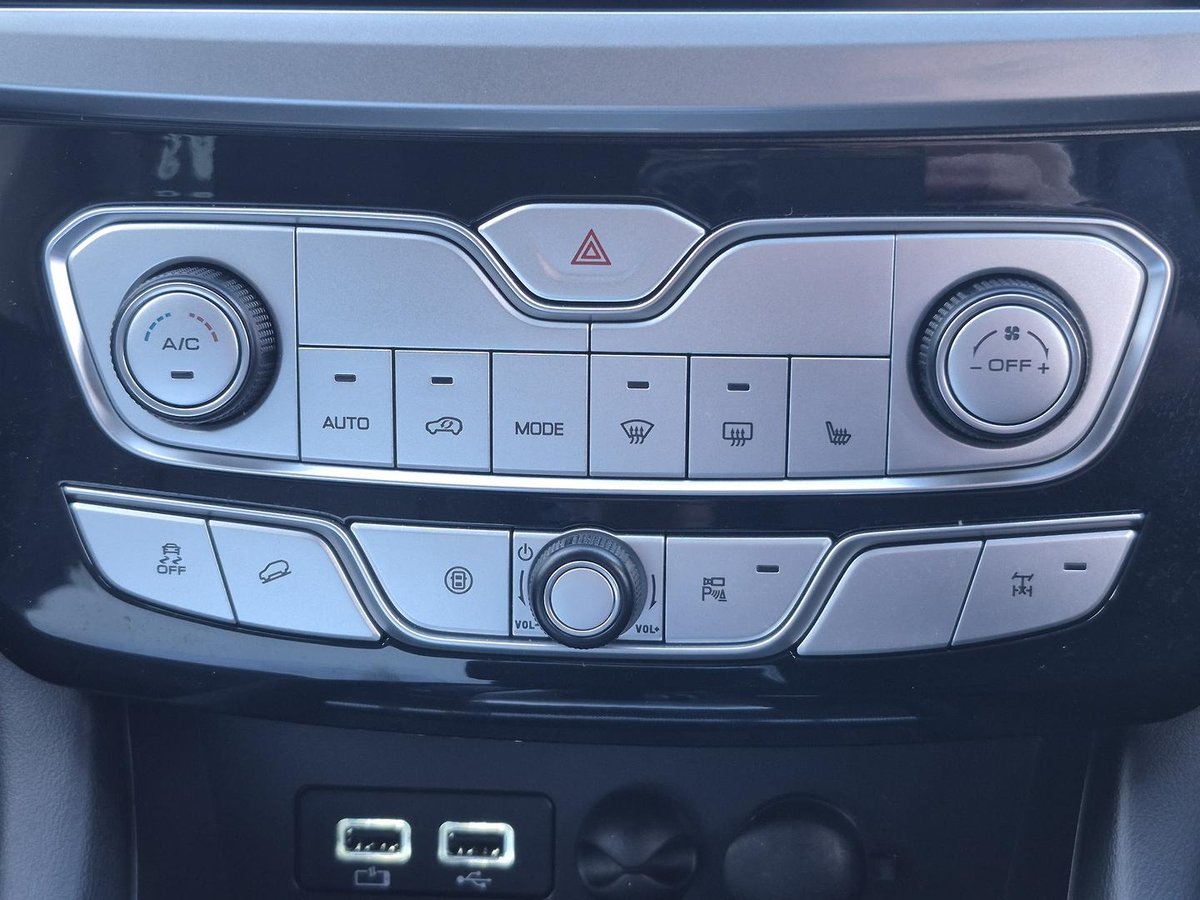 2023 GWM Ute Cannon Vanta NPW 4X4 Dual Range image 13