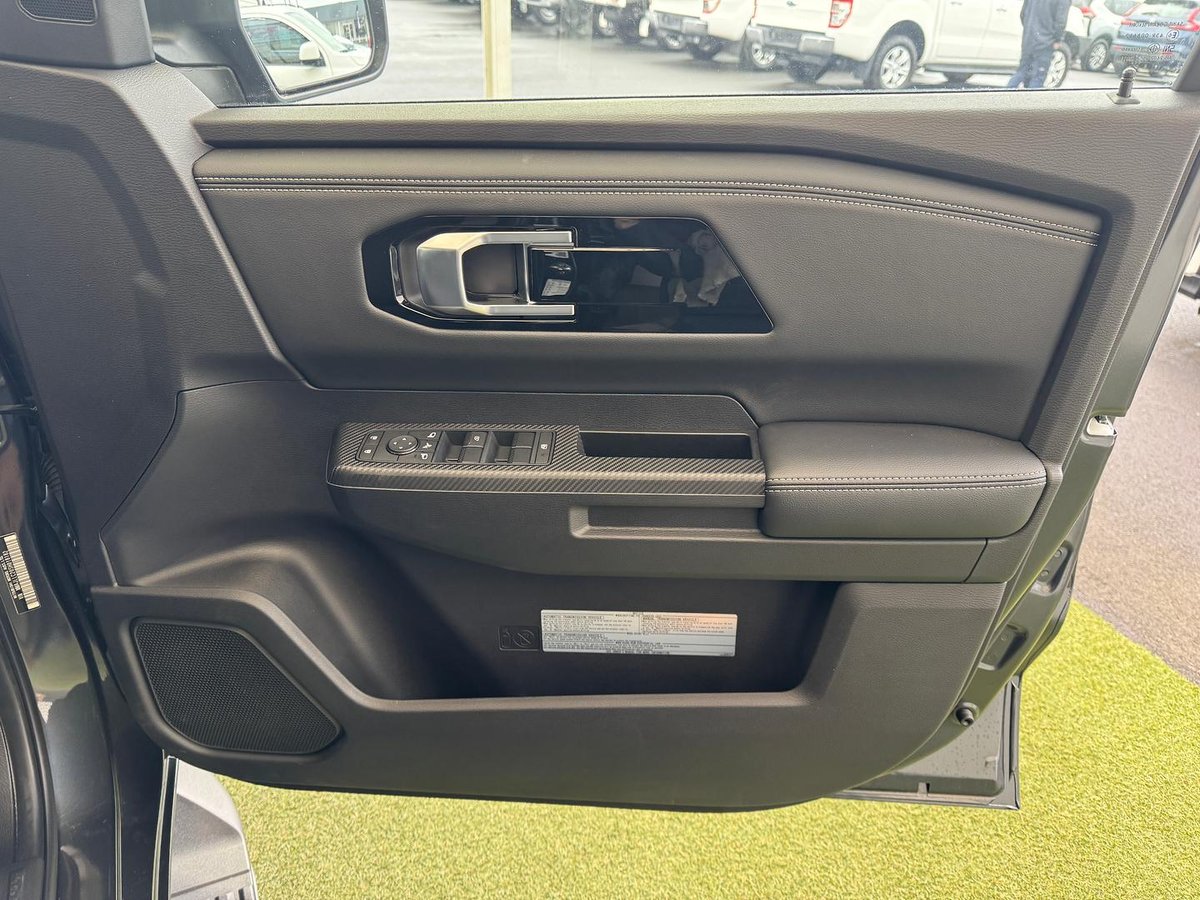 2025 Mitsubishi Triton GLS MV MY25 4X4 Dual Range image 14