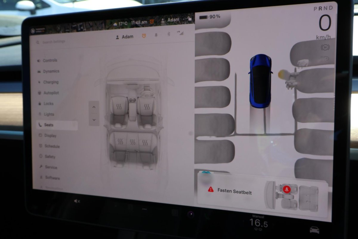 2022 Tesla Model 3 Rear-Wheel Drive image 17