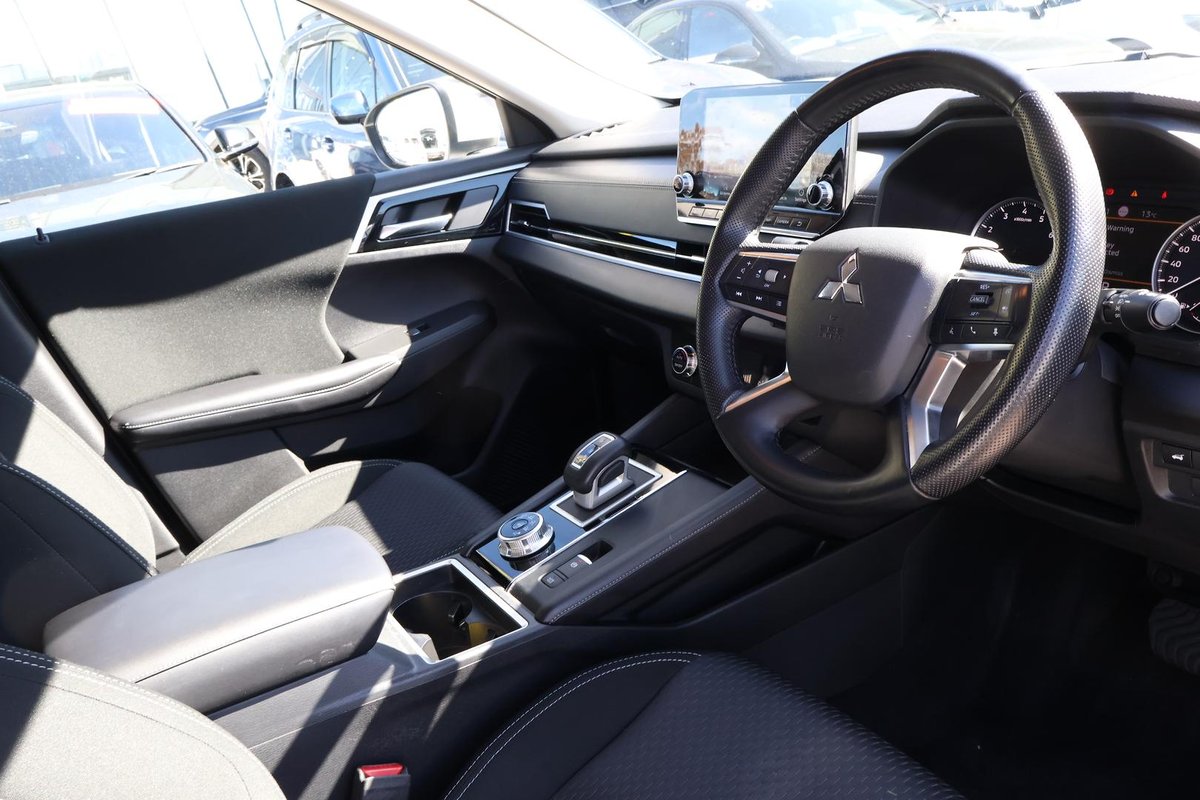 2022 Mitsubishi Outlander LS ZM MY22 image 7