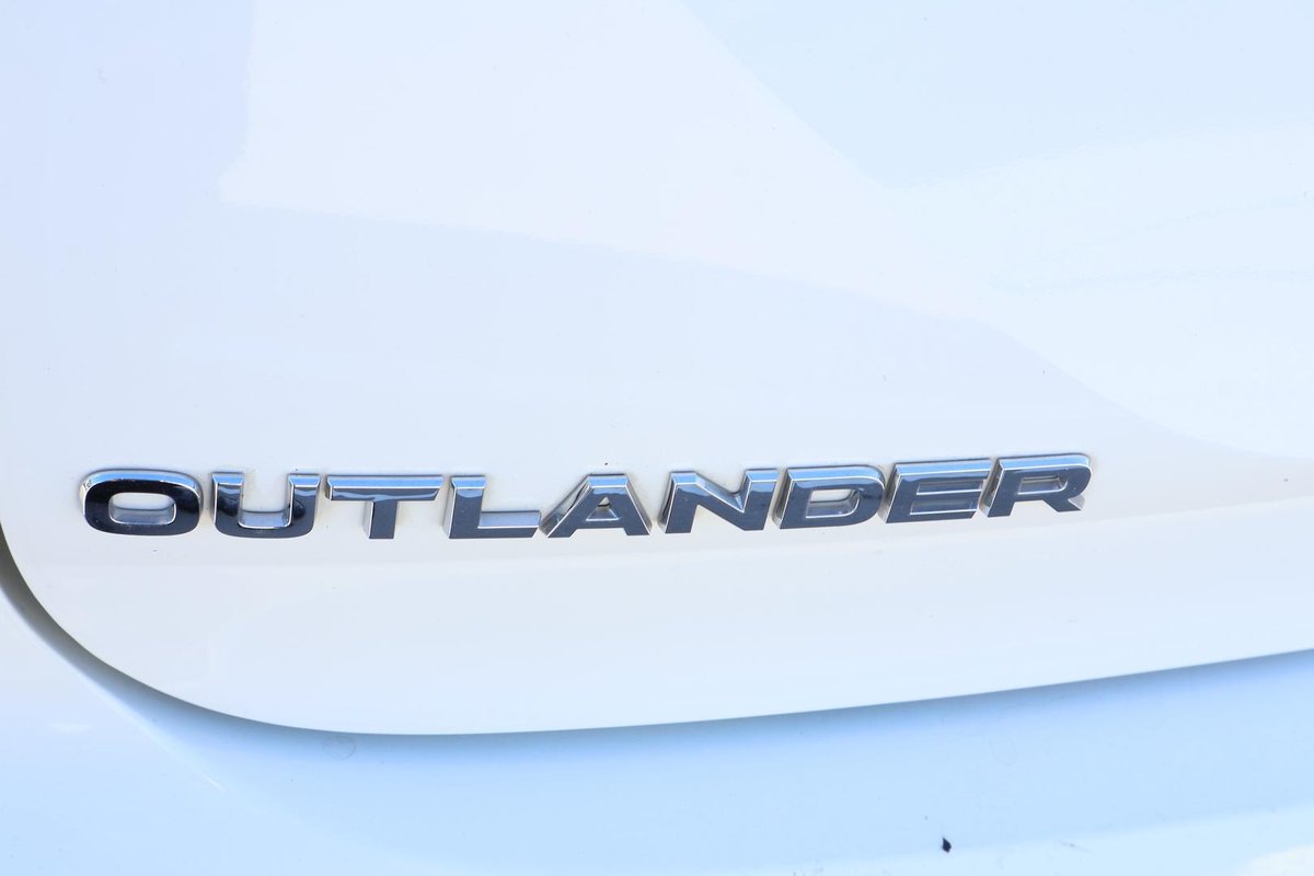 2022 Mitsubishi Outlander LS ZM MY22 image 31