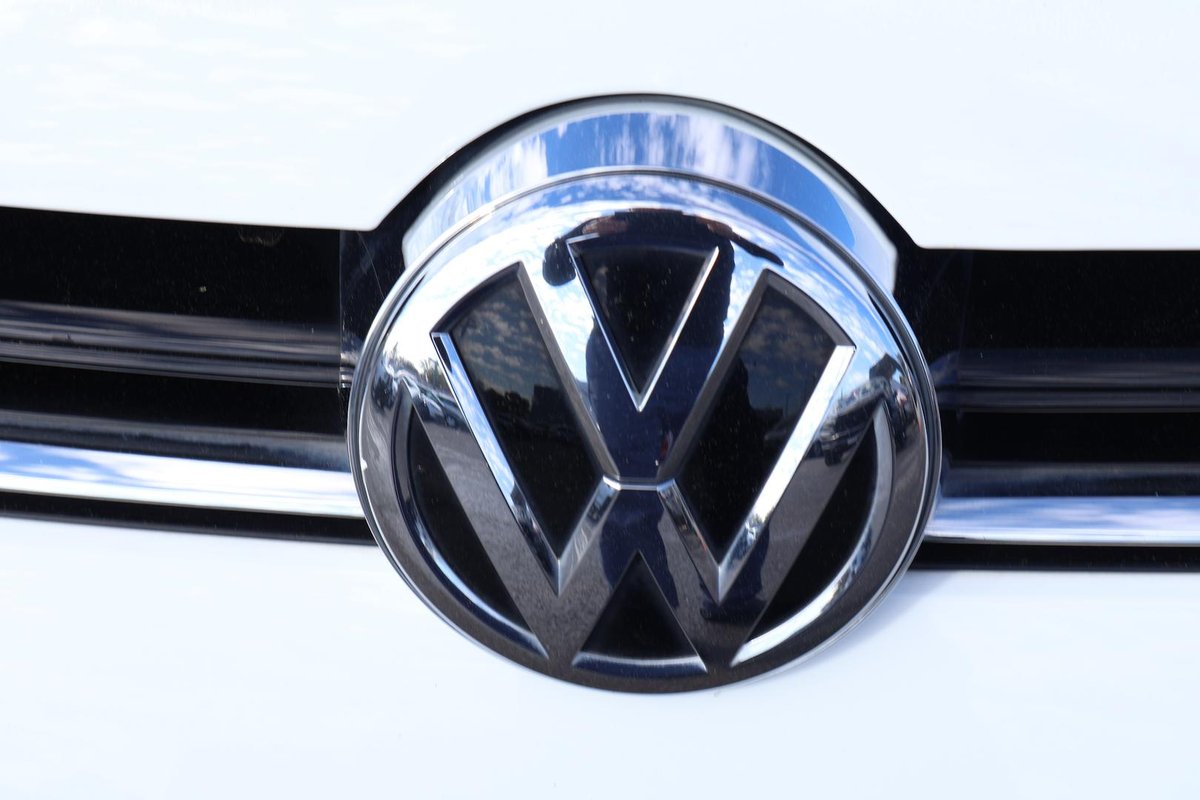 2016 Volkswagen Golf 110TSI Highline 7 MY17 image 30