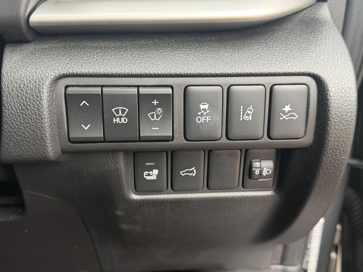2024 Mitsubishi Eclipse Cross PHEV Exceed YB MY24 AWD image 16