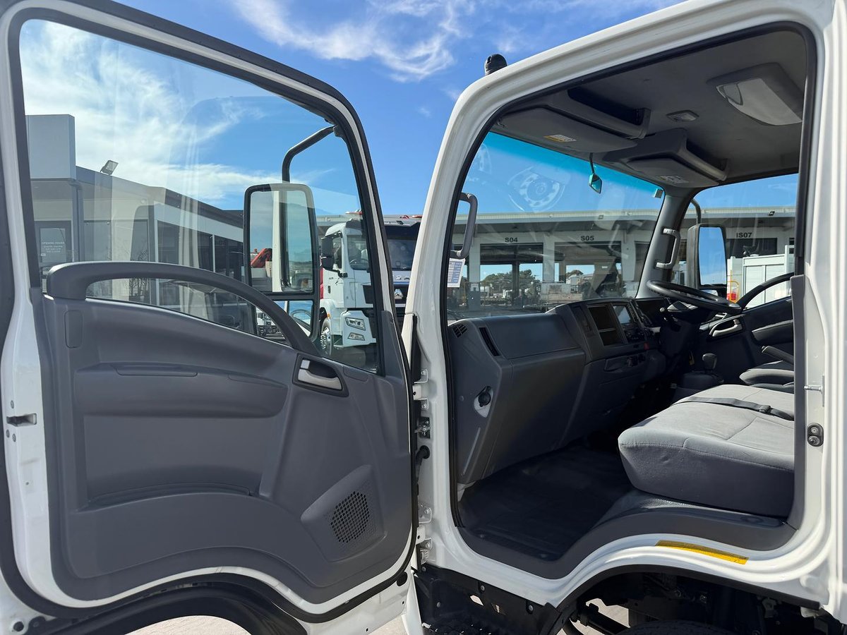 2021 Isuzu N Series NPR 45/55-155 image 19
