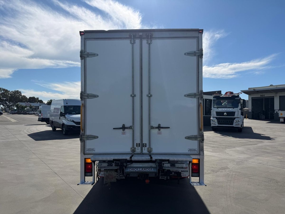 2021 Isuzu N Series NPR 45/55-155 image 6
