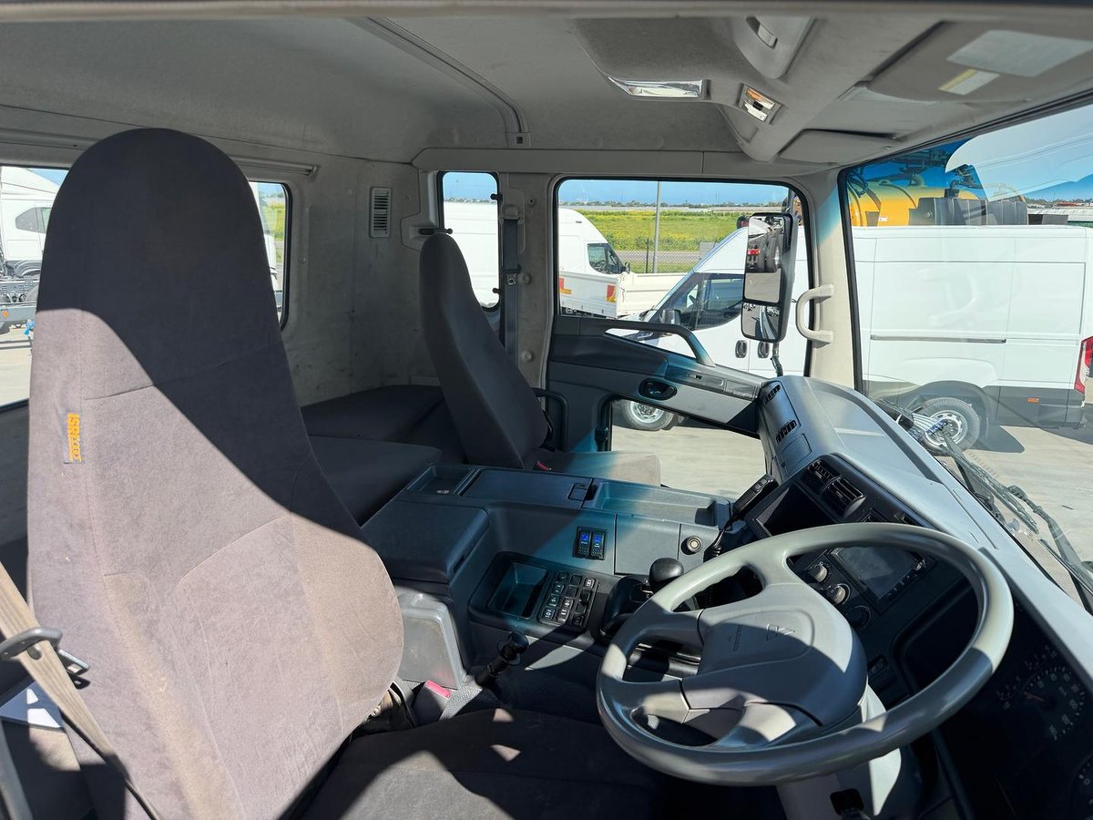 2016 Fuso Fs 52SS image 21