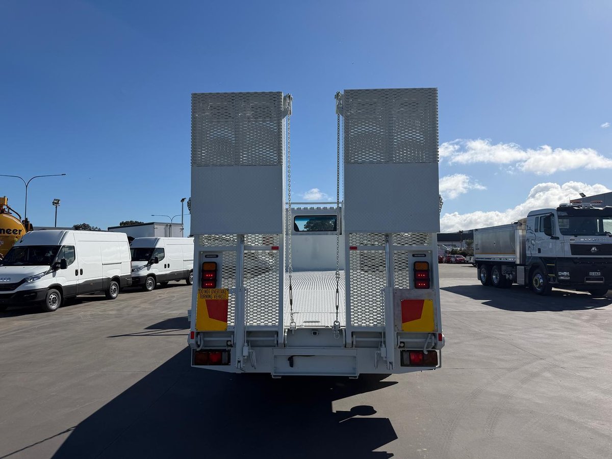 2016 Fuso Fs 52SS image 7