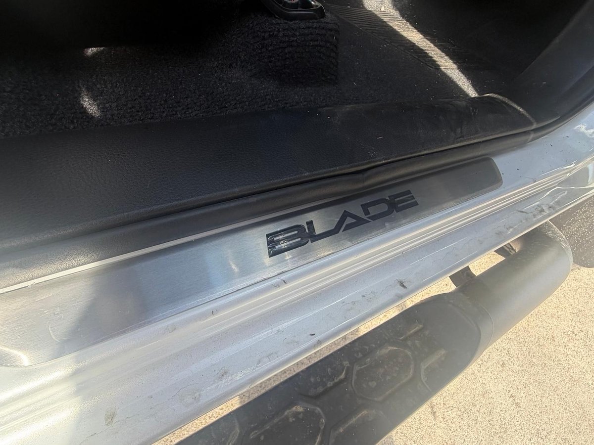 2026 Isuzu D-MAX BLADE MY25.5 4X4 Dual Range image 22