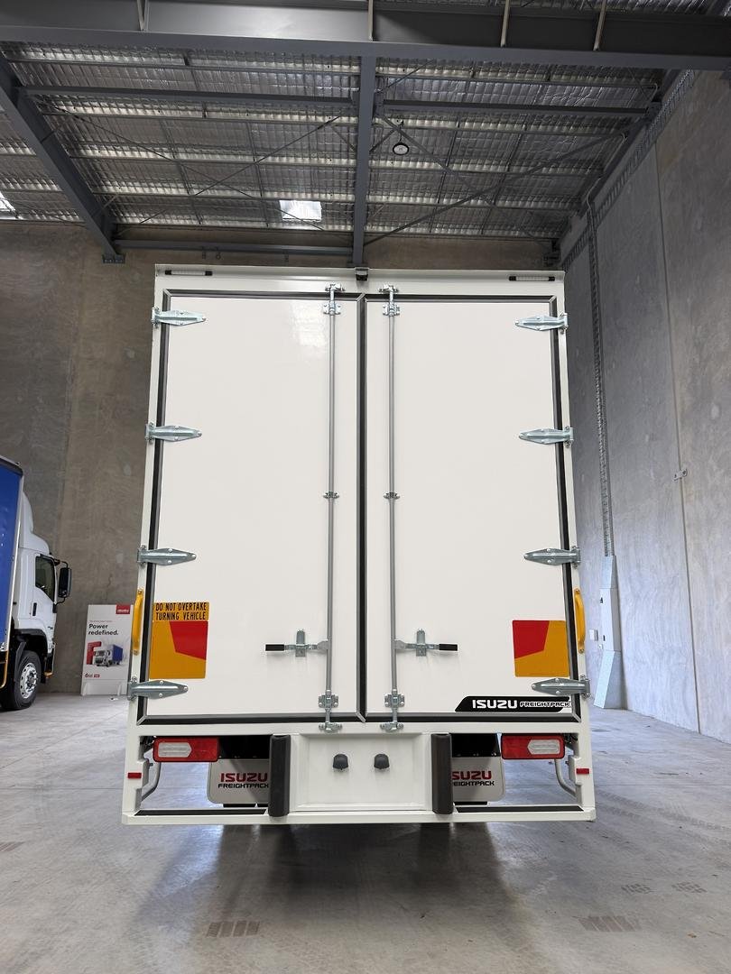 2026 Isuzu F Series FRR 110-240 AM D50 Freightpack image 6