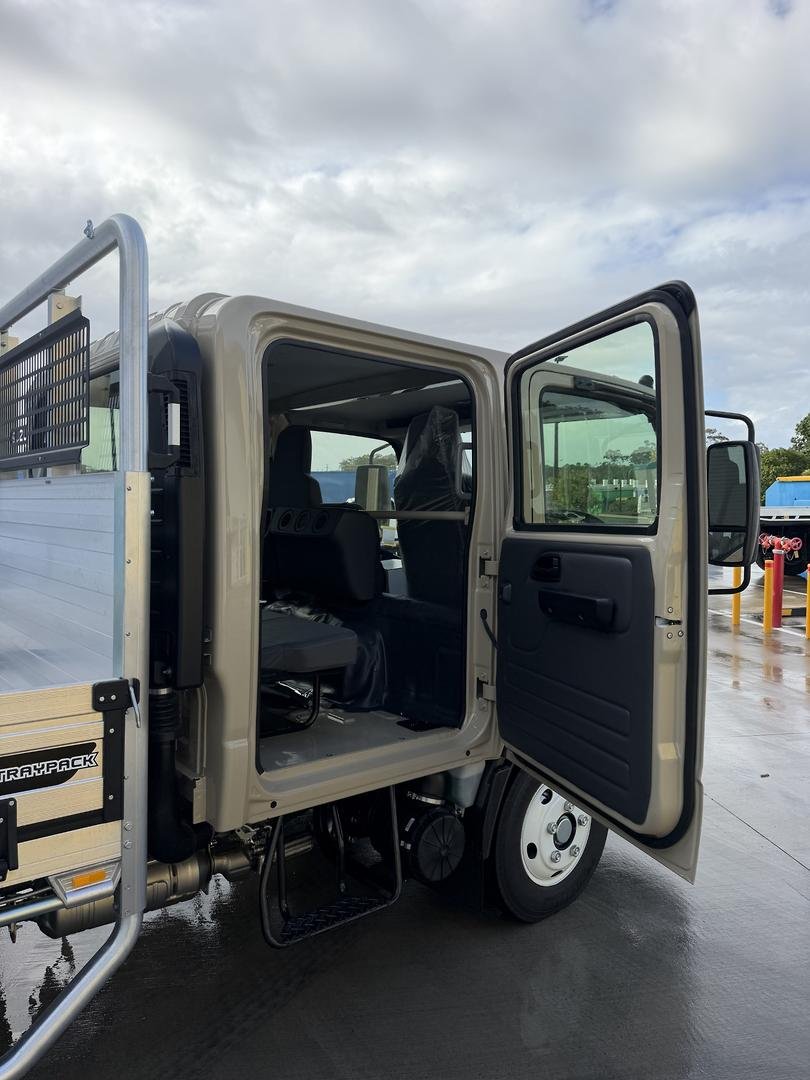 2026 Isuzu N Series NNR 45-150 DT C34 Traypack image 9