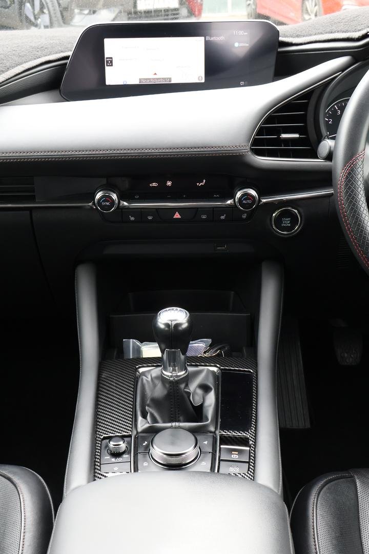 2019 Mazda 3 G25 GT BP Series image 17