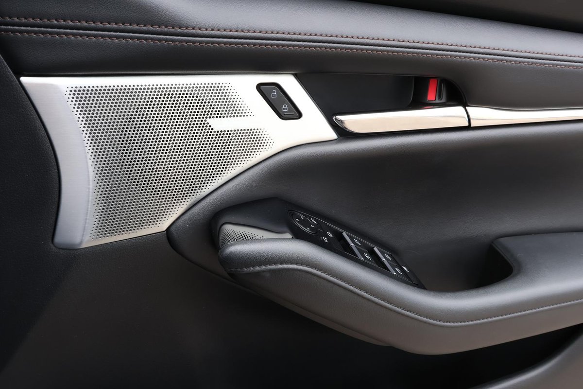 2019 Mazda 3 G25 GT BP Series image 21