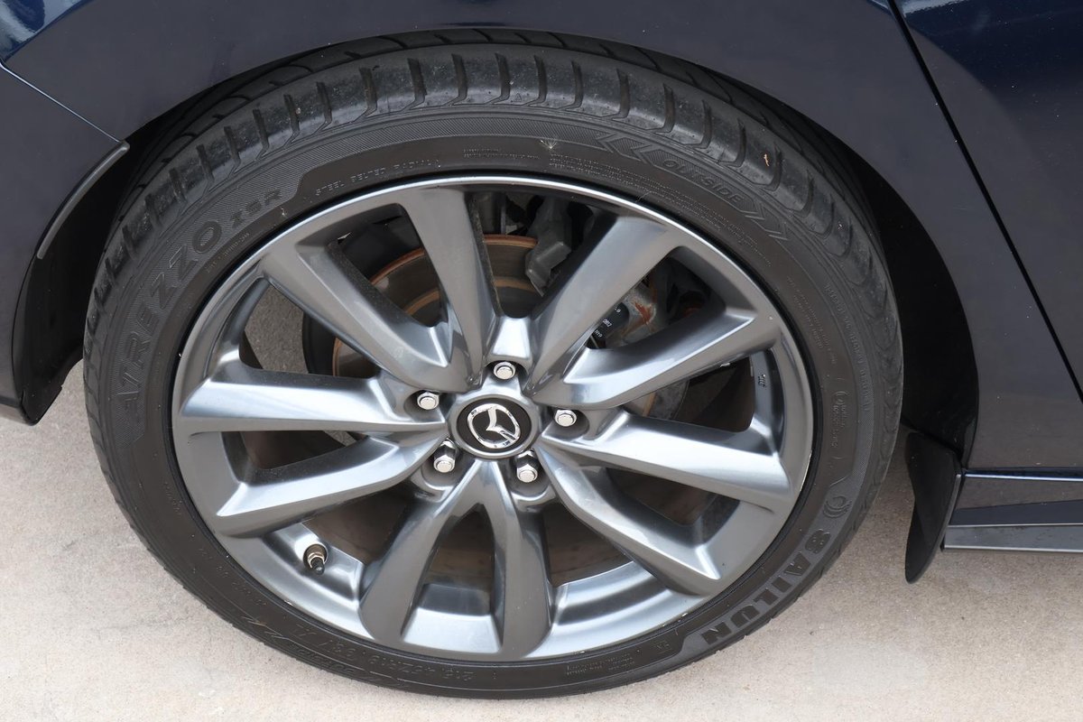 2019 Mazda 3 G25 GT BP Series image 29