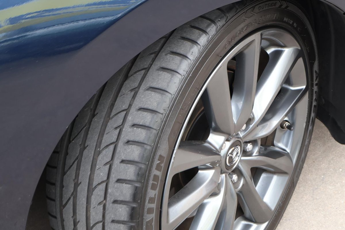 2019 Mazda 3 G25 GT BP Series image 30