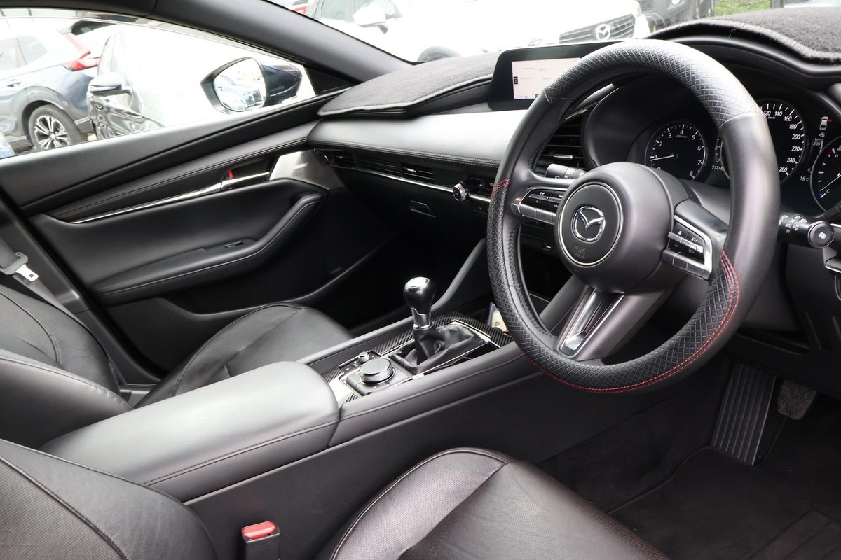 2019 Mazda 3 G25 GT BP Series image 7