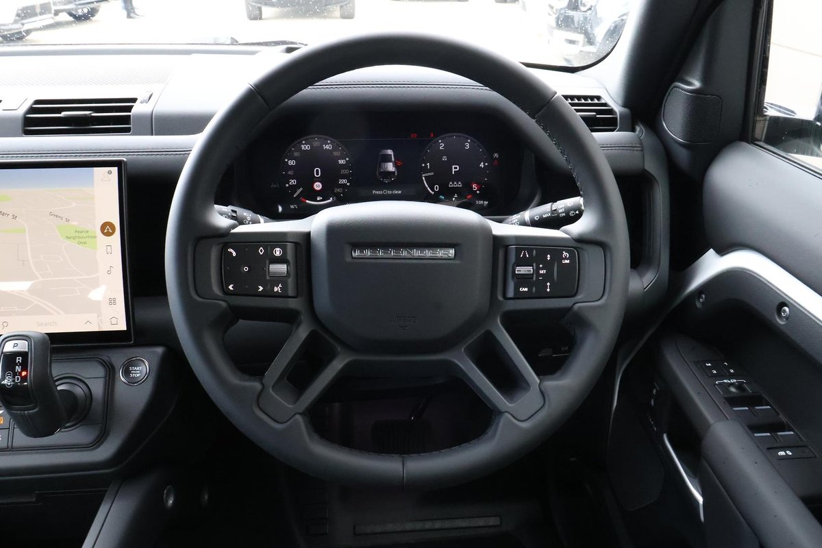 2026 Land Rover Defender 110 D350 X-Dynamic SE L663 MY26 AWD image 9