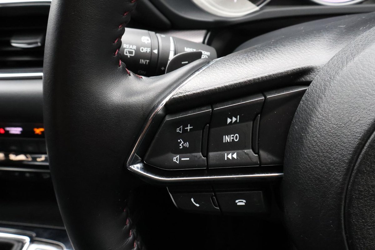 2022 Mazda CX-8 Touring SP KG Series image 10