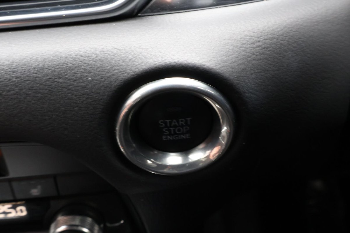 2022 Mazda CX-8 Touring SP KG Series AWD image 16