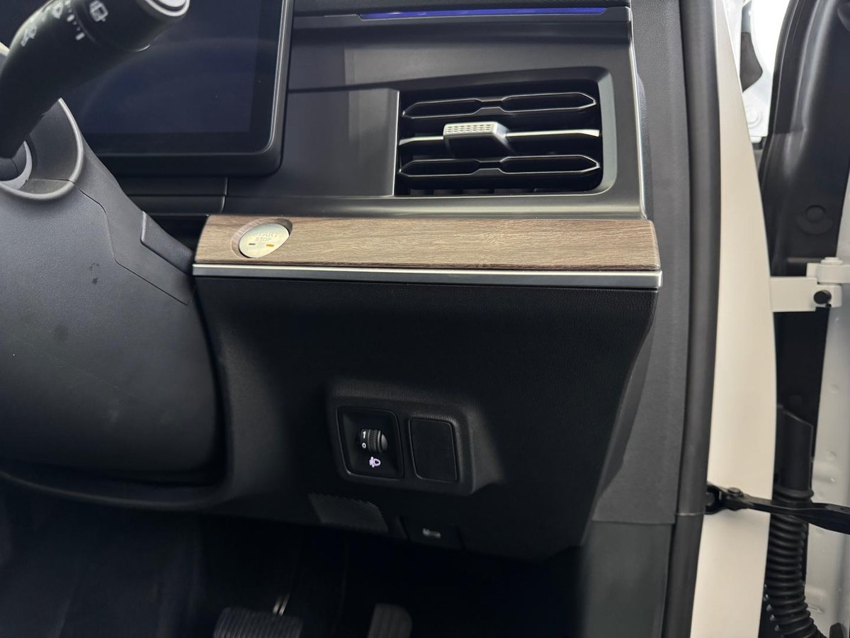 2025 MG QS Essence IS31 MY25 AWD image 19