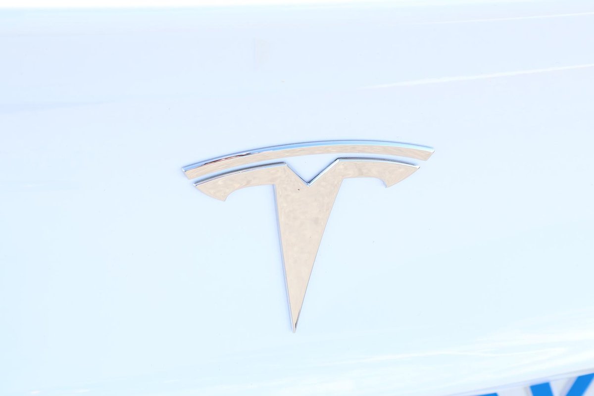 2023 Tesla Model 3 Rear-Wheel Drive image 33