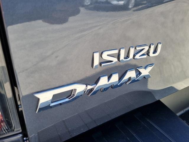 2026 Isuzu D-MAX X-TERRAIN MY25.5 4X4 Dual Range image 12