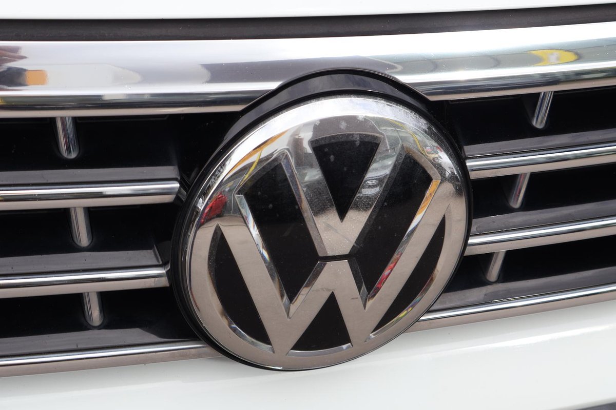 2019 Volkswagen Passat 206TSI R-Line B8 MY19 Four Wheel Drive image 38