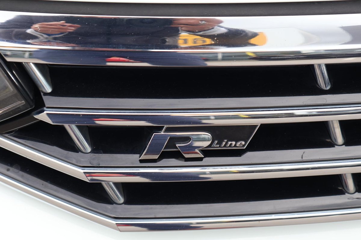 2019 Volkswagen Passat 206TSI R-Line B8 MY19 Four Wheel Drive image 35