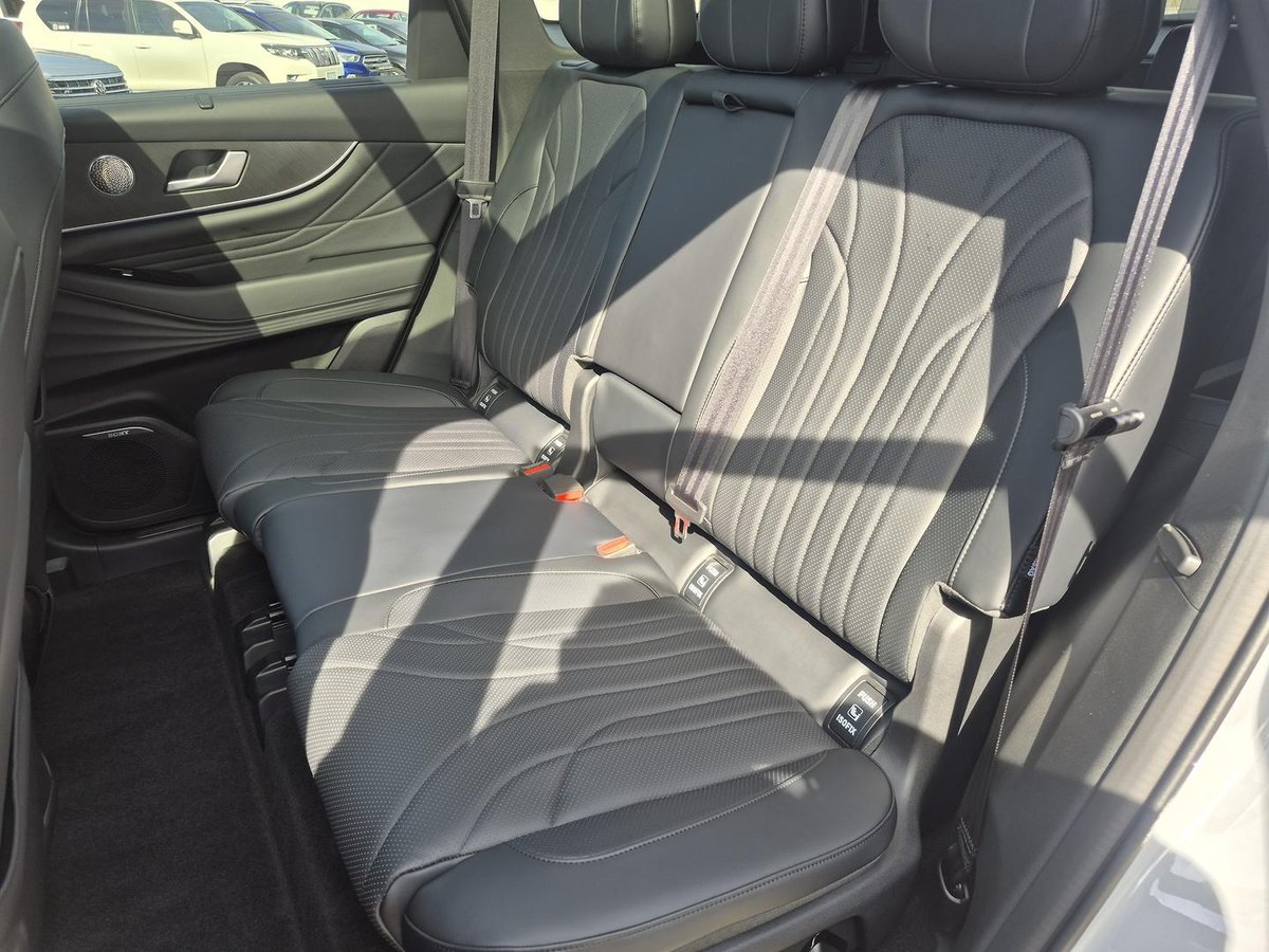 2026 Chery Tiggo 9 Super Hybrid Ultimate MY26 AWD image 9