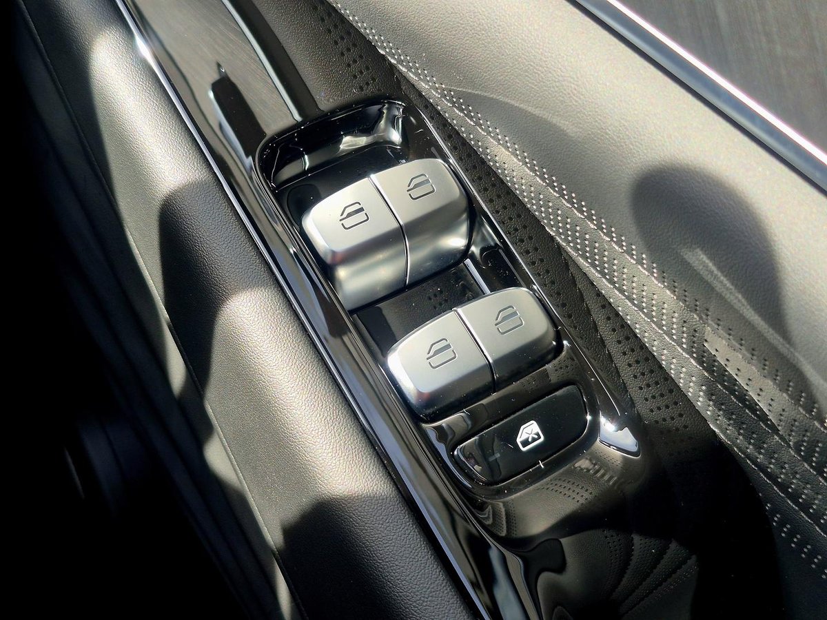 2026 Chery Tiggo 9 Super Hybrid Ultimate MY26 AWD image 16