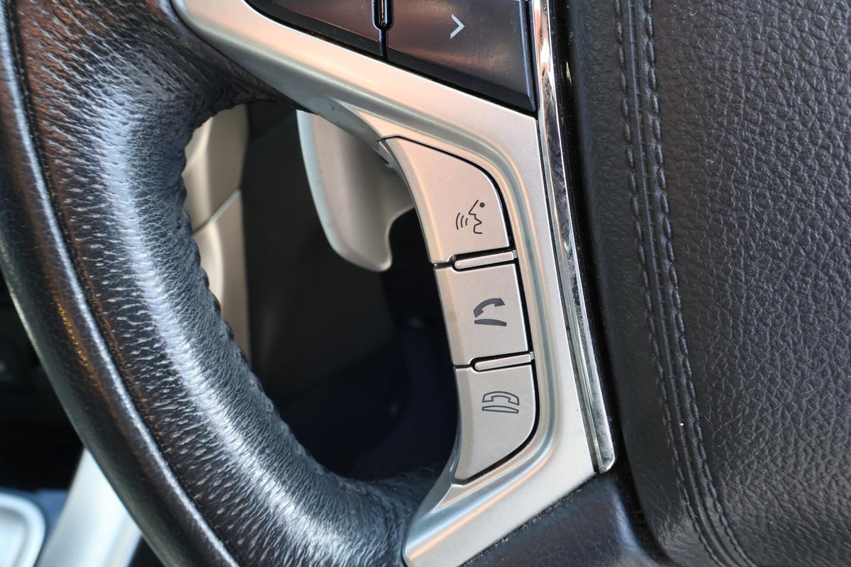 2016 Mitsubishi Pajero Sport GLS QE MY17 4X4 Dual Range image 11