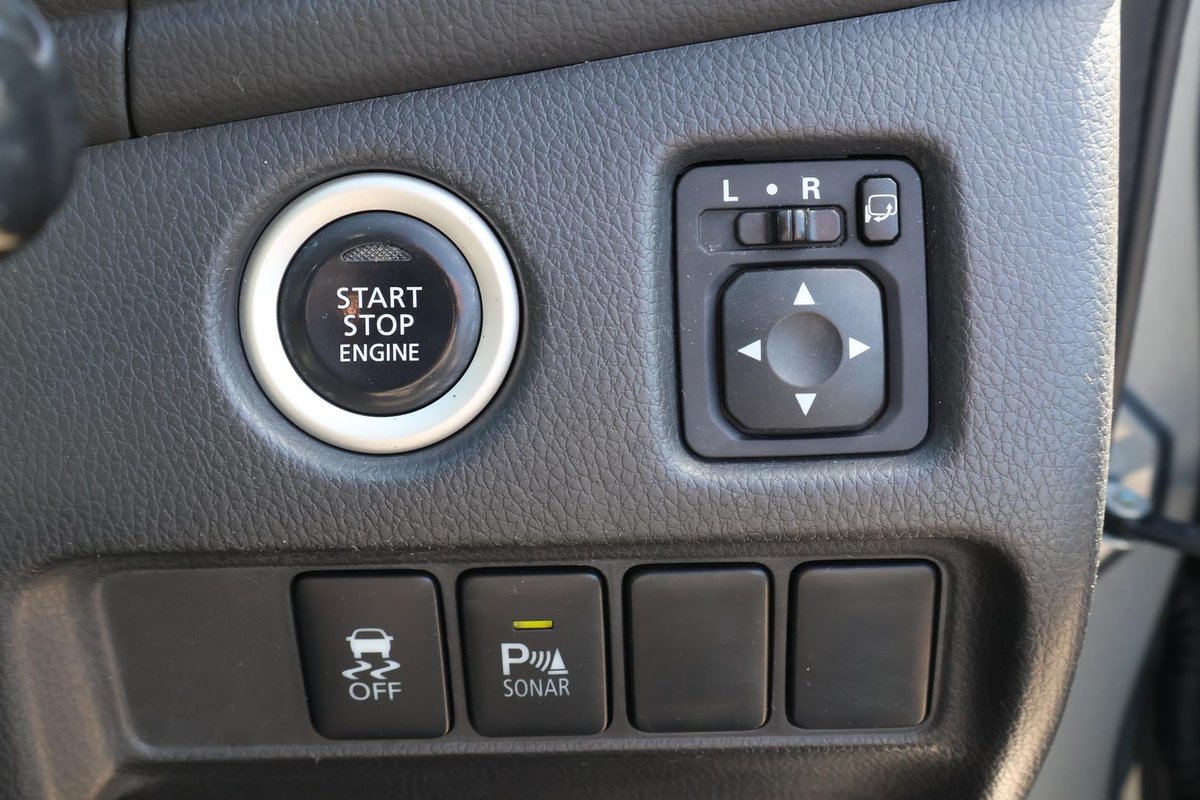 2016 Mitsubishi Pajero Sport GLS QE MY17 4X4 Dual Range image 18