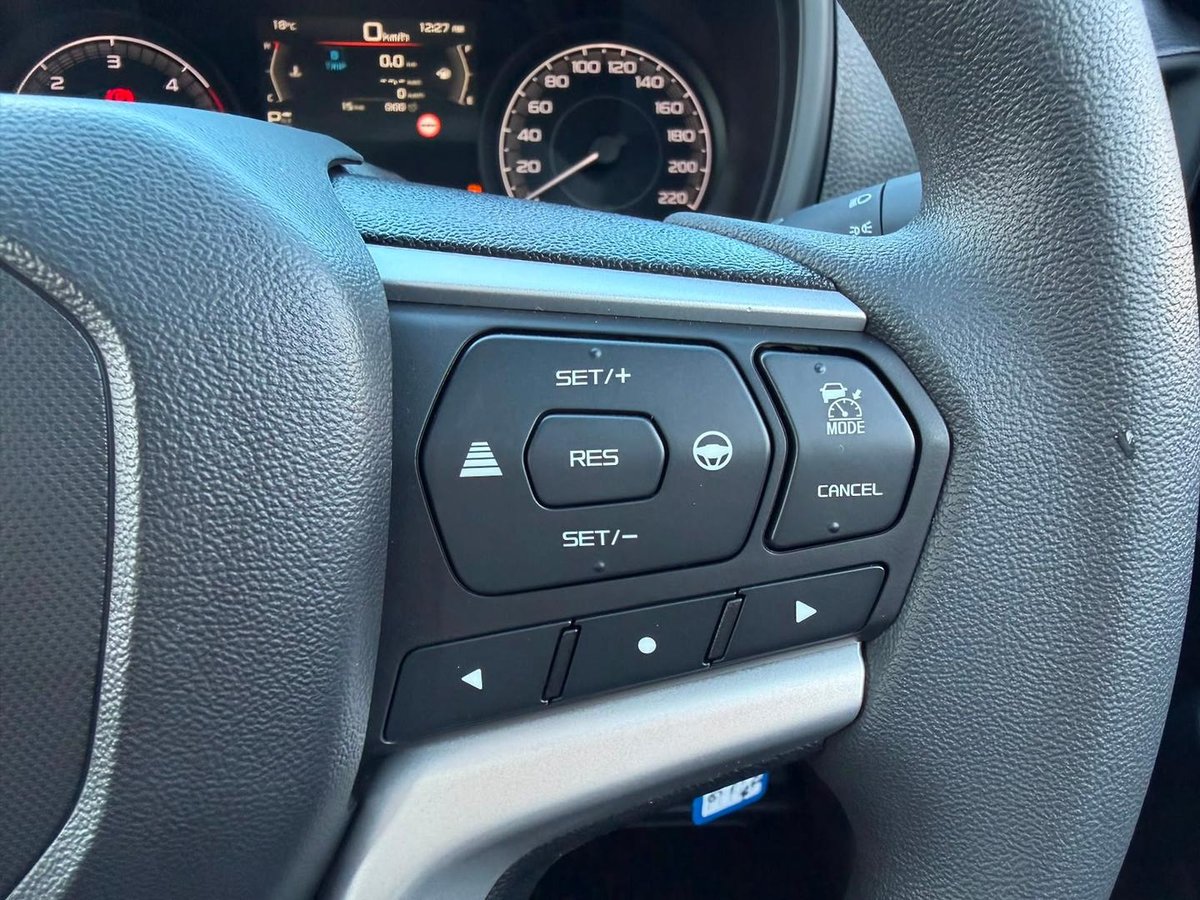 2026 Isuzu D-MAX SX High Ride MY25.5 4x2 image 18