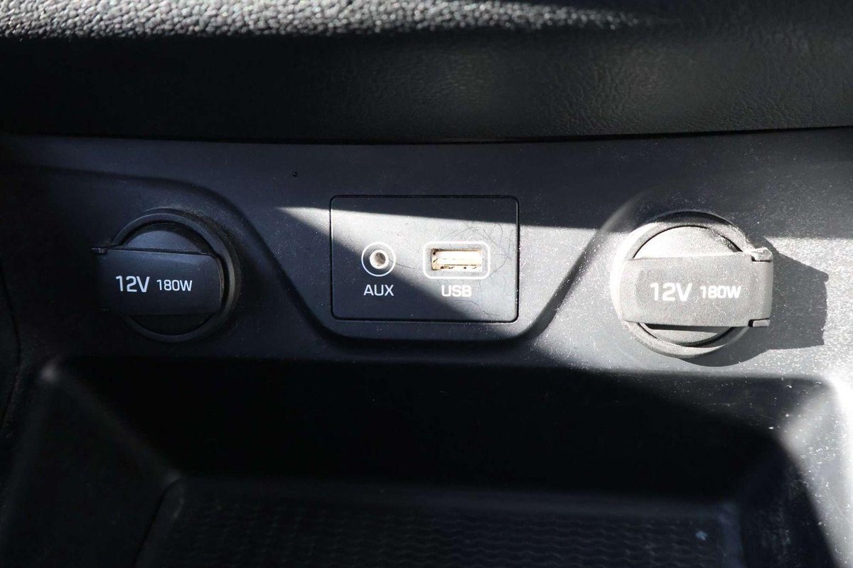 2015 Hyundai Tucson Active TLe image 16