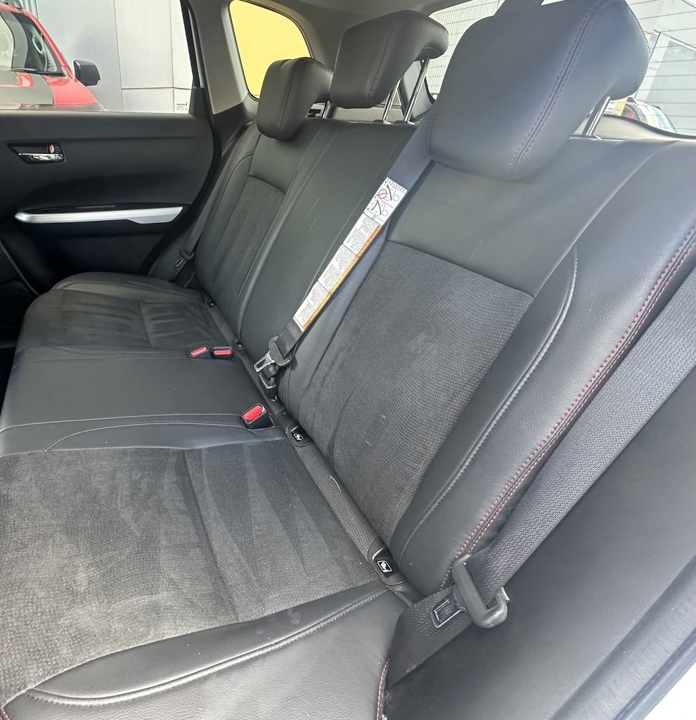 2016 Suzuki Vitara S Turbo LY image 22