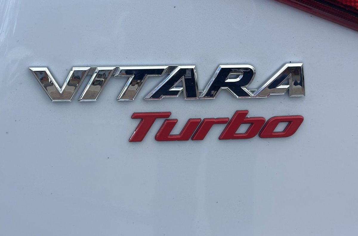 2016 Suzuki Vitara S Turbo LY image 30
