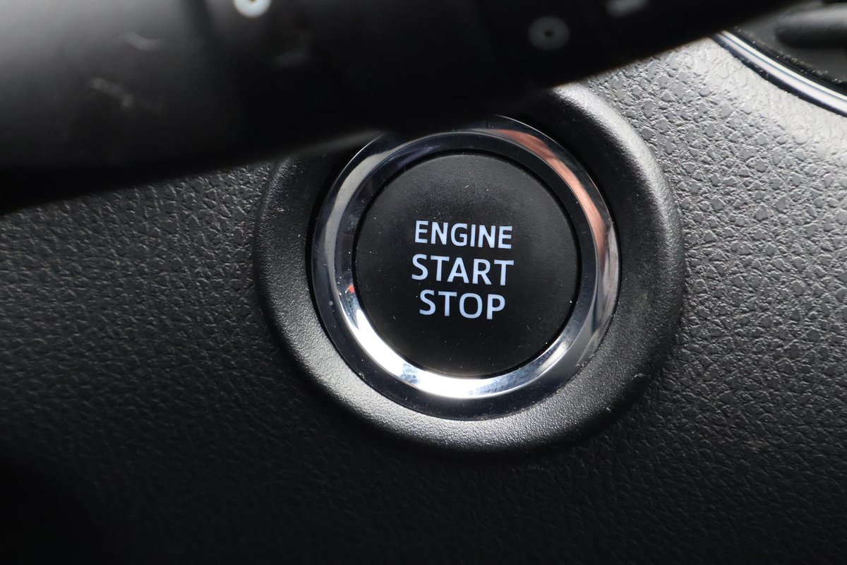 2019 Toyota C-HR image 16
