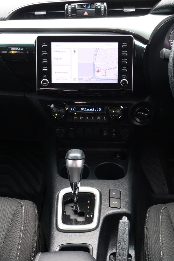 2023 Toyota Hilux SR5 GUN126R 4X4 Dual Range image 17