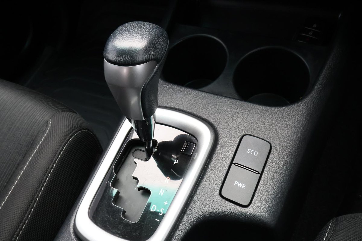 2023 Toyota Hilux SR5 GUN126R 4X4 Dual Range image 21
