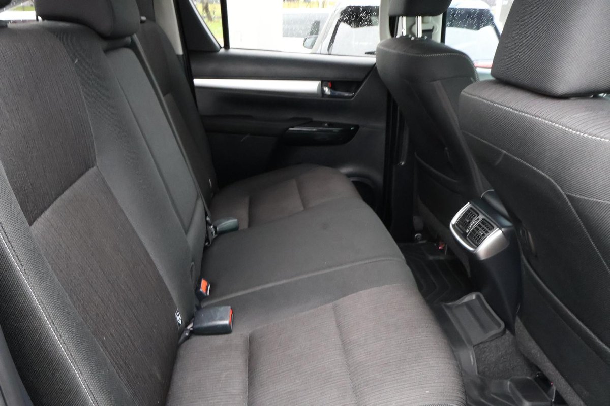 2023 Toyota Hilux SR5 GUN126R 4X4 Dual Range image 23