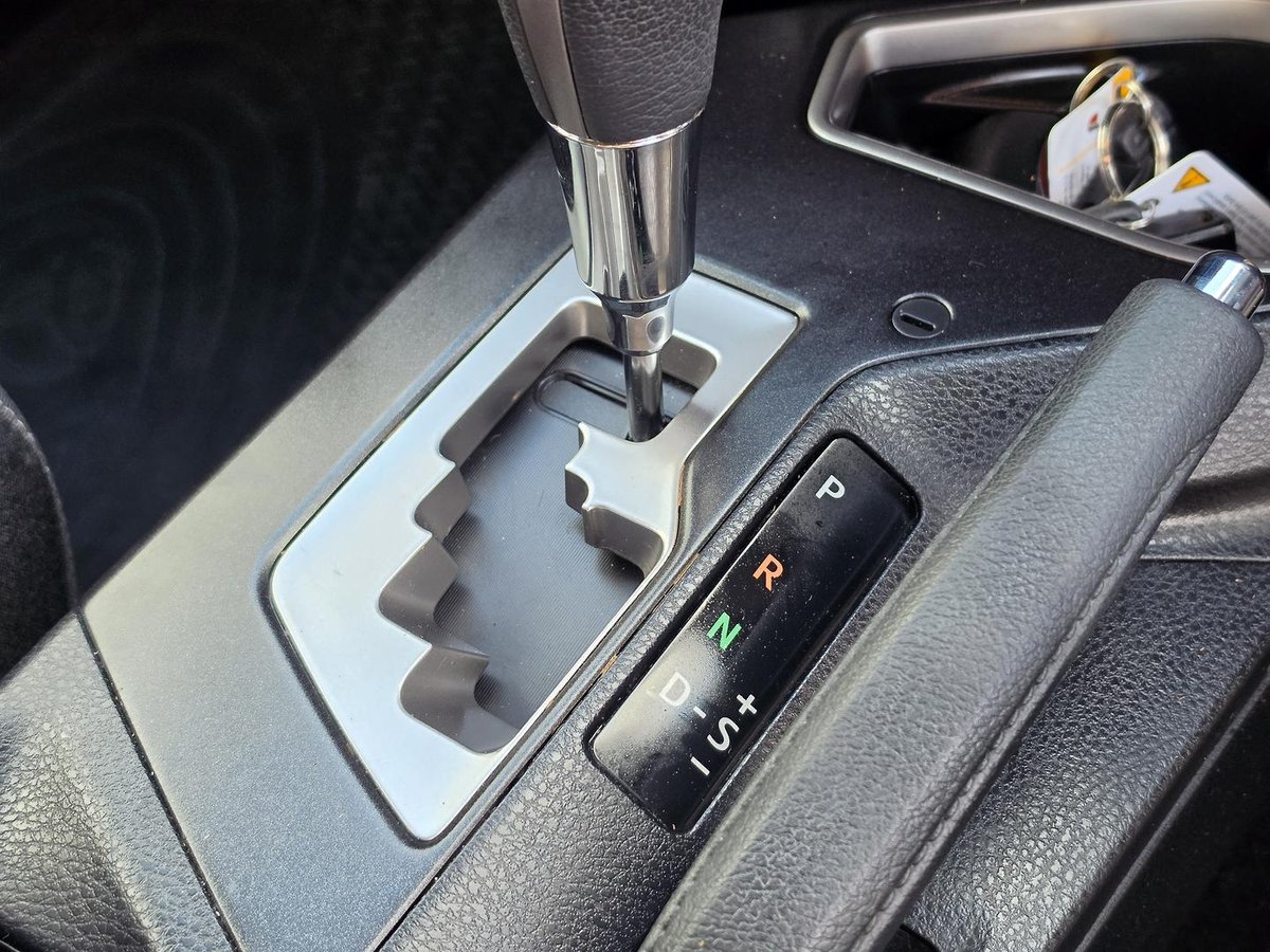 2018 Toyota RAV4 GXL ASA44R AWD image 12