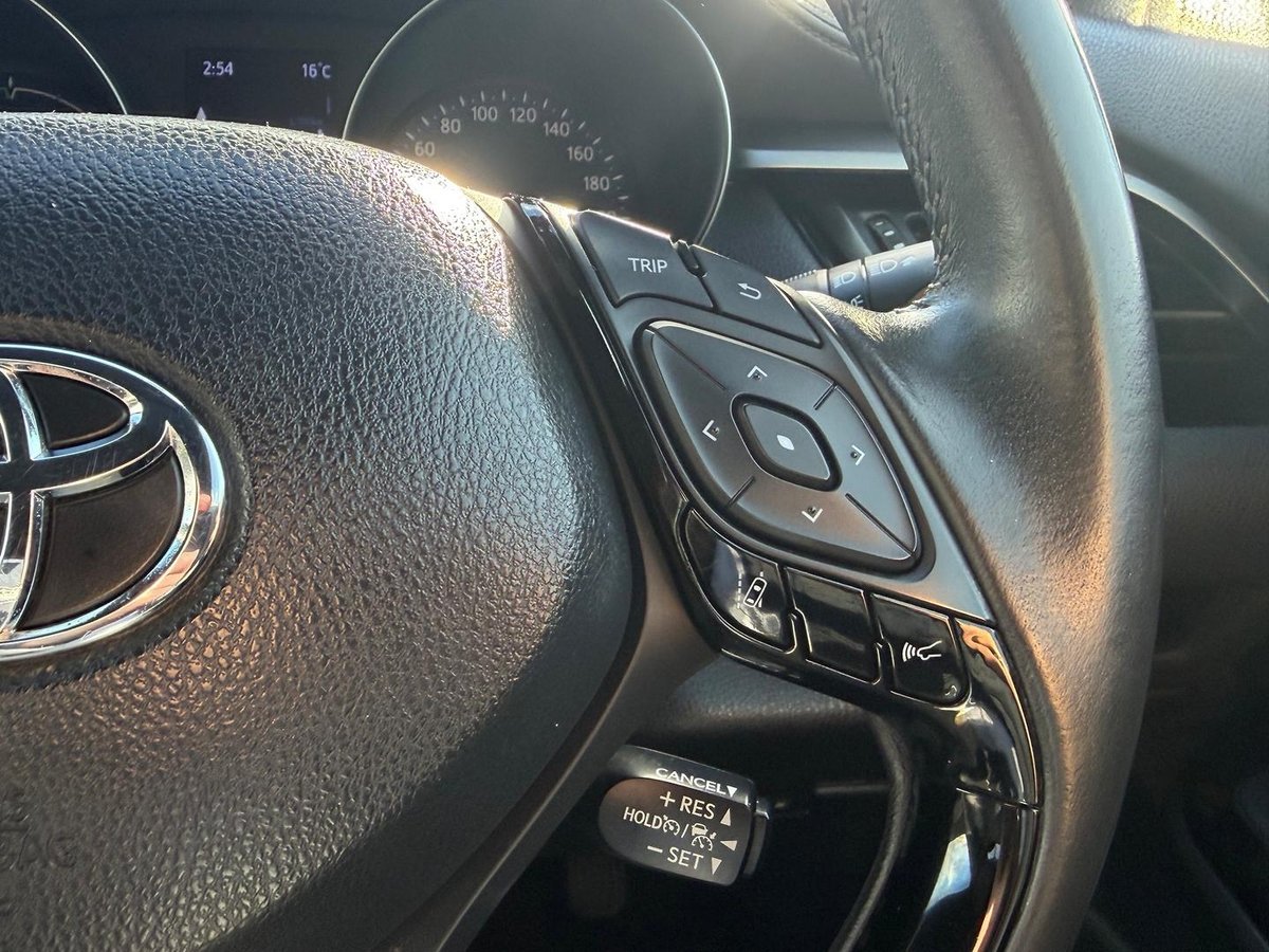 2020 Toyota C-HR Koba ZYX10R image 15