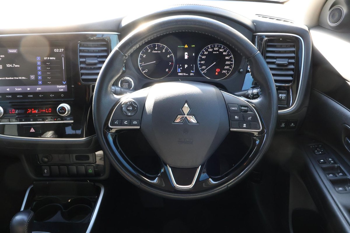 2019 Mitsubishi Outlander LS ZL MY20 image 9